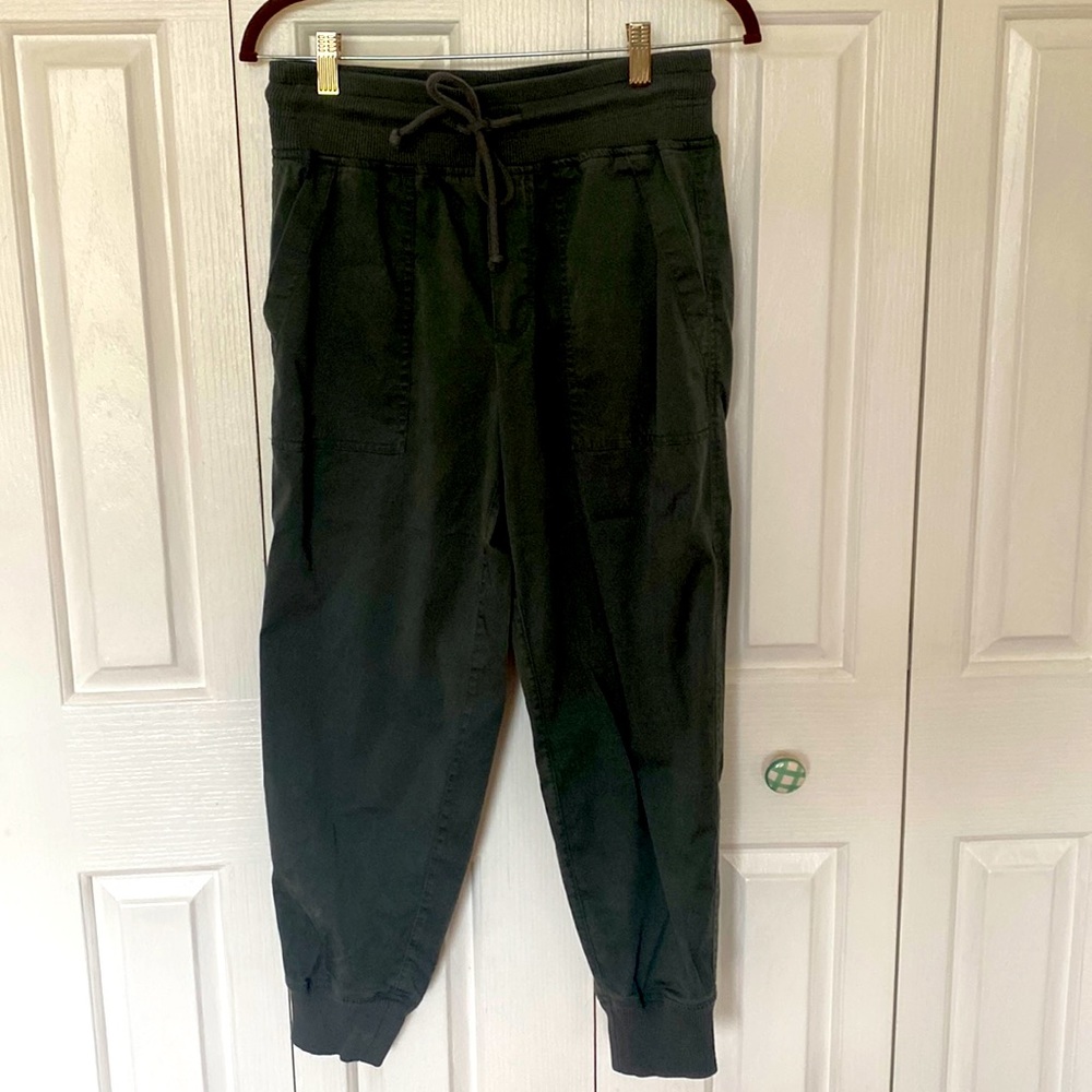 Lou & Grey super soft joggers